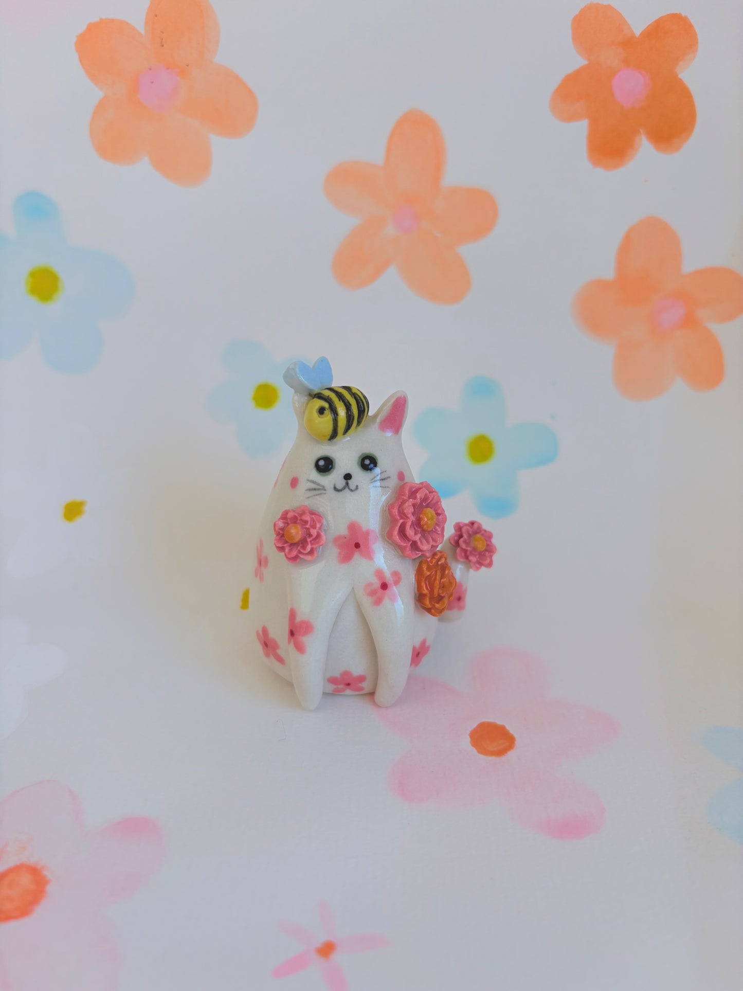 Honeybee 🐱